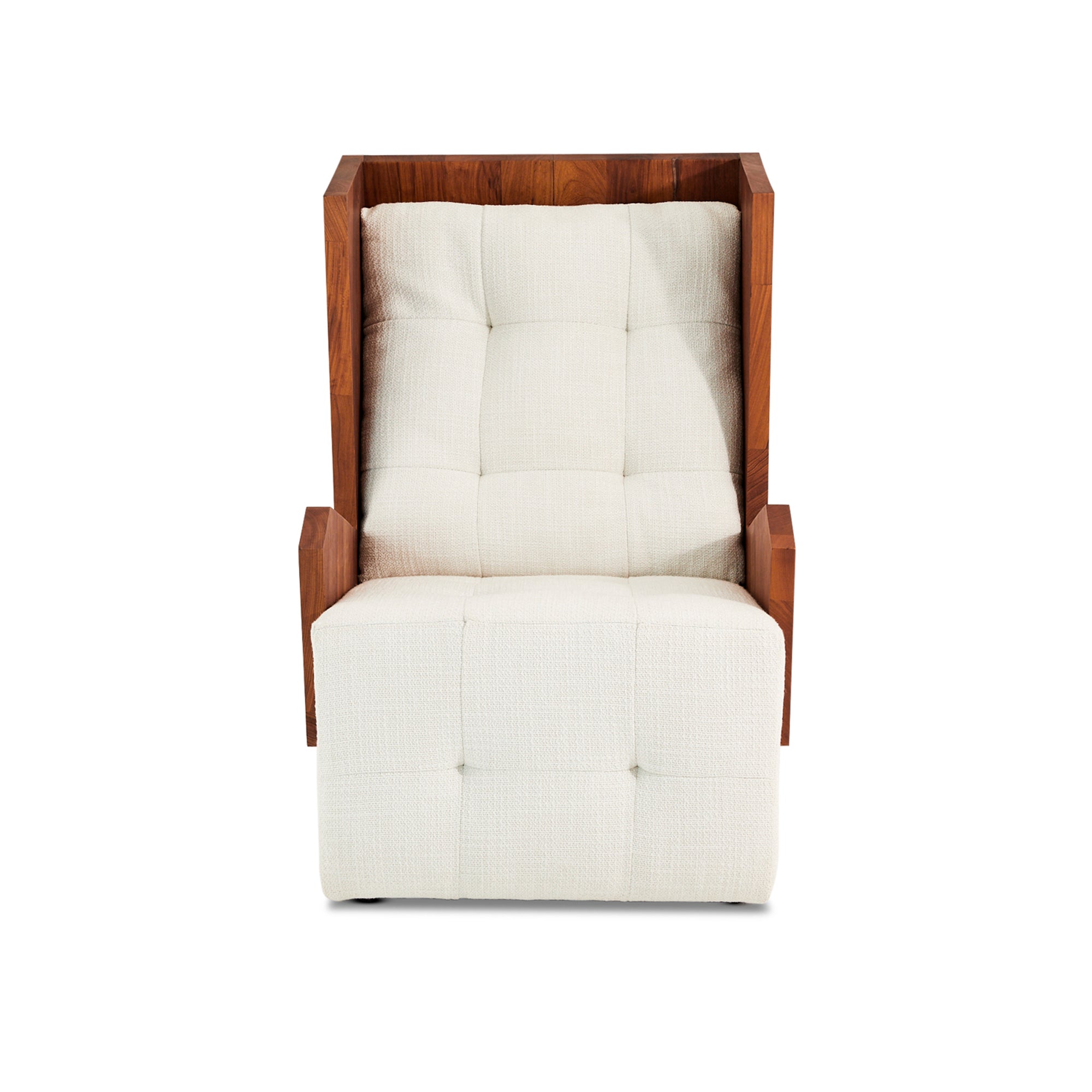 Oromo Wingback - Egg Designs