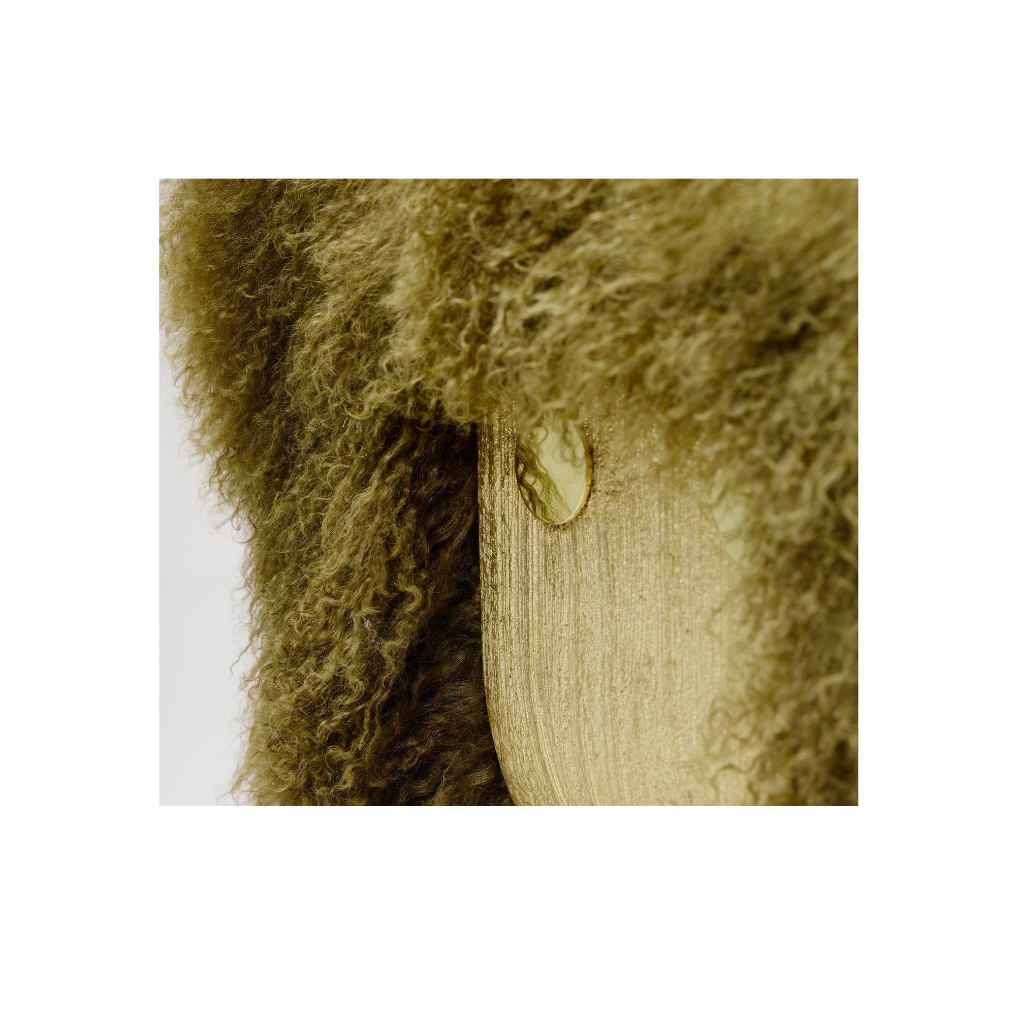 Primal Sofa Mongolian Olive